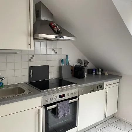Modern Bahnhofsnaehe Apartament Linz