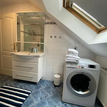 Apartment Modern Bahnhofsnaehe