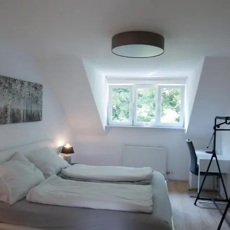 Modern Bahnhofsnaehe Apartment