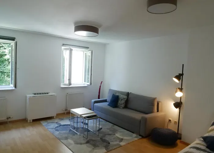 Modern Bahnhofsnaehe Apartment